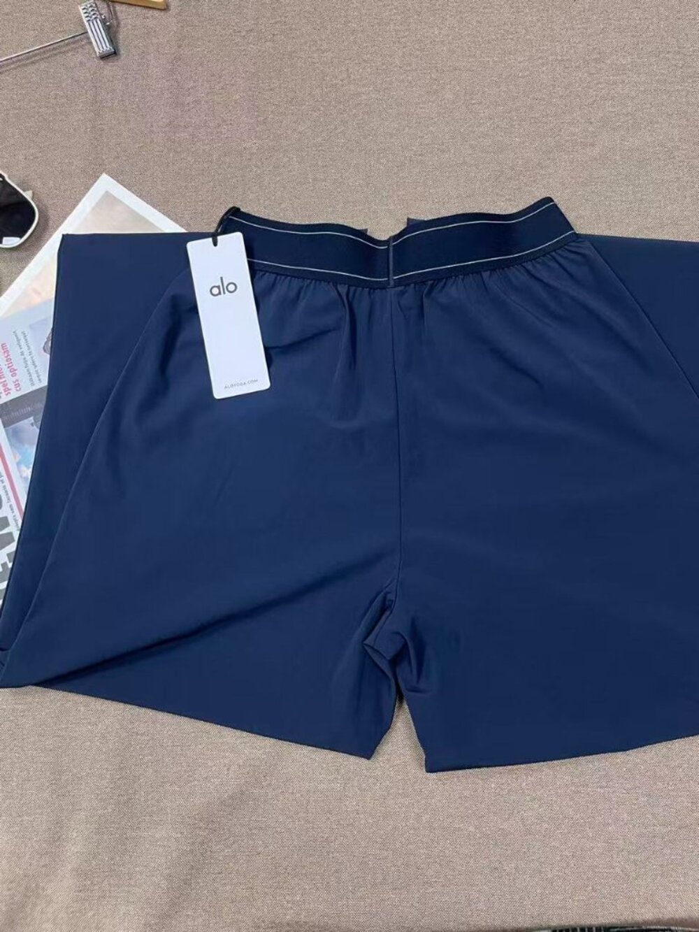 Alo Yoga💙A Must-Have for Ladies Suit Up Trouser (Regular) NWT🔥 - Picture 4 of 9